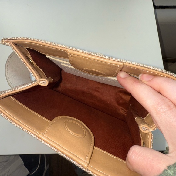 Lizzie Fortunato Tan Woven Pronto Purse - Picture 6 of 8